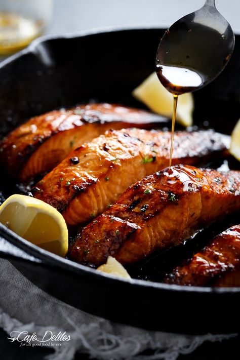 Grilled Browned Butter Honey Garlic Salmon | http://cafedelites.com Honey Garlic Salmon, Garlic Salmon, Iron Skillet Recipes, Butter Honey, Iron Recipes, Cast Iron Skillet Recipes, Salmon Dinner, Cast Iron Recipes, Browned Butter