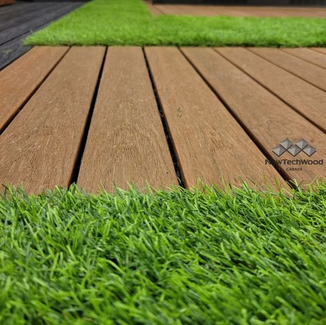 A grass tile that will give you the natural look of grass, without any need for maintenance #woodcomposite #compositedecking #expertadvice #deckingtips #installday #constructionproject #renovationproject #home #decking #outdoor #exteriordesign #houseinspo #patio #patioideas #deckingideas #deckingspecialist #wpcdecking #deckinggoals #deckingseason #warranty #newtechwood #ultrashield #terrasse #ideespatio #jardin #veranda #inspiration #landscaper # Veranda Inspiration, Decking Outdoor, Zoysia Grass, Composite Fencing, Outdoor Deck Tiles, Wpc Decking, Interlocking Deck Tiles, Modern Balcony, Deck Installation