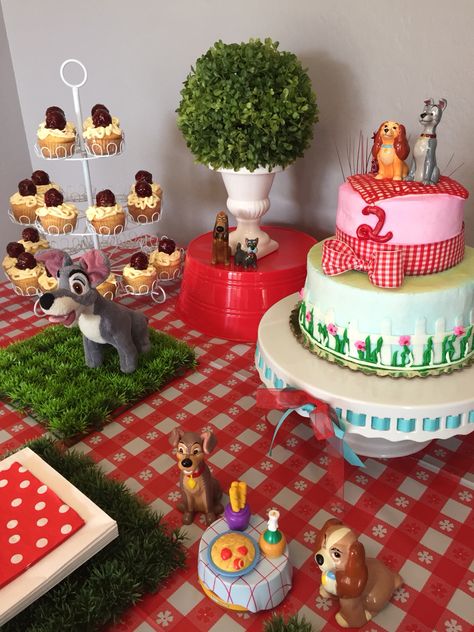 Lady and the tramp Lady And The Tramp Baby Shower Ideas, Lady And The Tramp Birthday Party, Lady And The Tramp Party, Lady And The Tramp Birthday, Disney Meals, Disney Cupcakes, Movie Themed Party, Puppy Birthday Parties, Disney Birthday Party