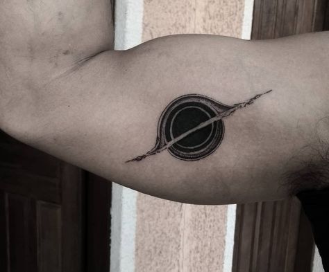 Black Hole Tattoo Geometric, Black Hole Sketch, Black Hole Tattoo Design, Black Hole Sun Tattoo, Physics Tattoos, Hole Tattoo, Black Hole Tattoo, Tattoo Space, Astronomy Tattoo