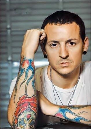 Chester Bennigton Chester Bennington Quotes, Chester Bennington Tattoo, Chester Rip, S Tattoos, Linking Park, Charles Bennington, Flame Tattoos, Linkin Park Chester, Mike Shinoda