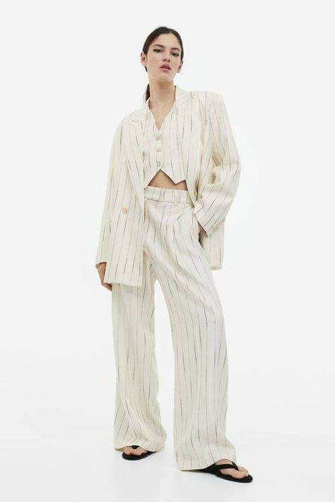 Chloe Clothing, H&m Fashion, Smart Casual Dress, Linen Blend Pants, Stylish Pants, Blazer Designs, Striped Jacket, Stripe Dress, Online Shopping For Women