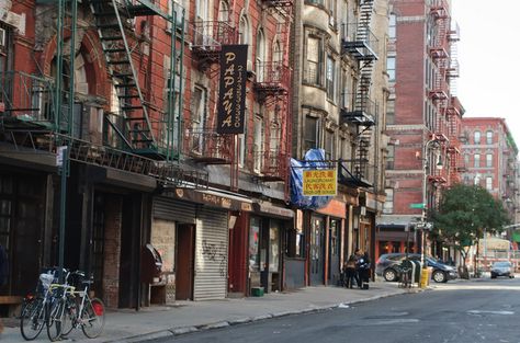 The Lower East Side: Now Cheaper Than Bushwick? Brooklyn Guide, Lower East Side Nyc, Nyc Neighborhoods, New York Tours, Neighborhood Guide, Lower East Side, Nyc Trip, Wine Tour, Nyc Fashion