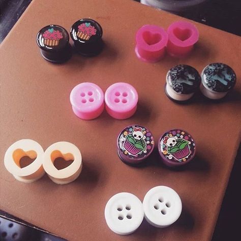 Kick your pierced style up a notch with plugs and tunnels @ BODYCANDY.COM Piercing Party, Pretty Plugs, Plugs And Tunnels, Tapers And Plugs, Cool Ear Piercings, Jewelry Piercing, Cool Piercings, Cute Ear Piercings, Ear Style