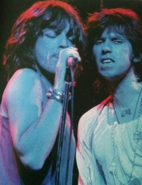 Mick and Keith Glimmer Twins, Mick Jagger Rolling Stones, Rolling Stones Logo, Rolling Stones Band, Rollin Stones, Ron Woods, Taylor Guitar, King Richard, Keith Richards