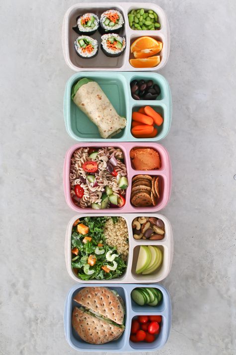 5 easy and healthy Bento Box lunches perfect for meal prepping your meals Monday through Friday! What exactly is a Bento Box you ask? Traditionally, bento boxes were used in Japan and contained some combination of cooked rice or noodles, meat or fish, and cooked or pickled veggies all neatly separated within a box. These… Healthy Bento Box Lunches, Easy Bento, Bento Box Lunches, Healthy Bento, Box Lunches, Resep Smoothie, Healthy School Lunches, Easy Healthy Lunches, Packed Lunch