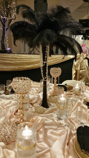 Prom Themes Great Gatsby, Grate Gatsby Party Ideas, Great Gaspy Theme Quince, Black And Champagne Party Decorations, Black And Gold Theme Quinceanera, Black And Gold Gatsby Party, Champagne And Black Party Decor, Black And Champagne Birthday Theme, Great Gatsby Homecoming Theme