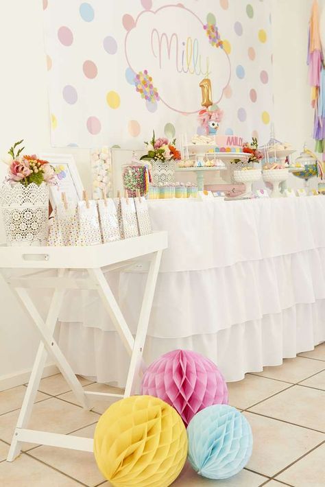 Hootabelle & Pastel Polka Dots Birthday Party Ideas | Photo 16 of 22 | Catch My Party Kids Small Table Birthday, First Birthday Candy Table, Polka Dot Themed Birthday Party, Rainbow Polka Dot Birthday Party, Polka Dot First Birthday Party, Polka Dot Birthday Party, Girly Party Ideas, Kids Party Inspiration, Polka Dot Theme