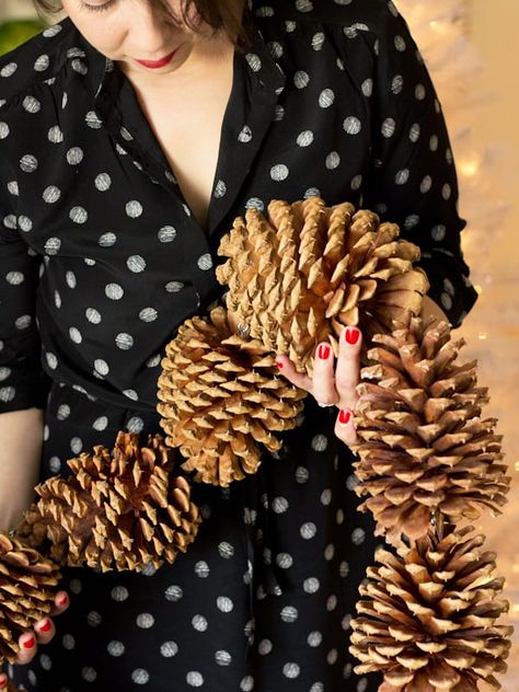 Bird Bunting, Giant Pine Cones, Large Pine Cones, Pinecone Garland, Pinecone Crafts, Cone Crafts, Cones Crafts, Fun Christmas Crafts, Pine Cone Crafts