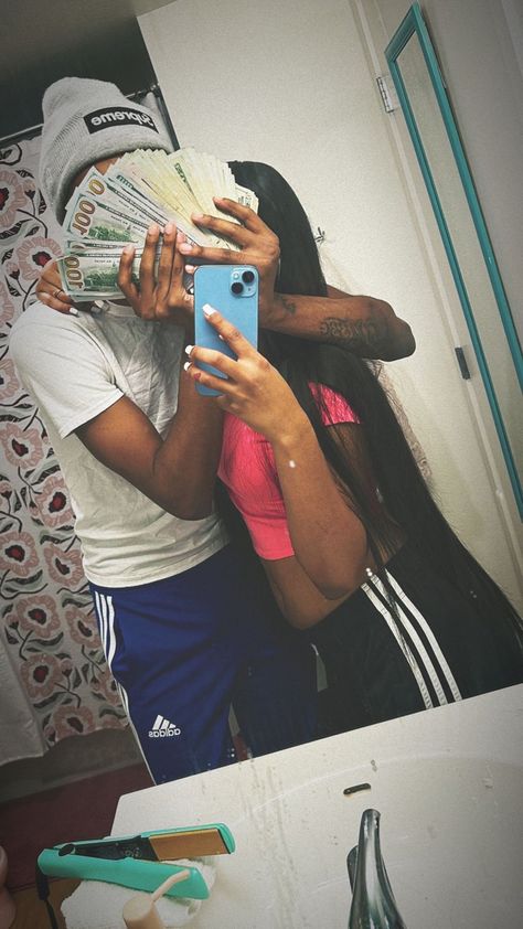 Famous Wrestlers, Girlfriend And Boyfriend Goals, Image Couple, Couple Goals Teenagers Pictures, Black Relationship Goals, Cute Couple Outfits, Girlfriend Goals, Black Love Couples, Couple Goals Teenagers