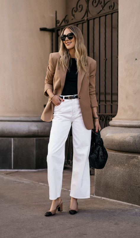 White Jeans Fall Outfit, Jeans And Blazer Outfit, White Jeans Outfit Fall, Camel Blazer Outfit, White Jeans Fall, Jeans Fall Outfit, Jeans Blazer Outfit, Black Blazer Outfit, Camel Blazer