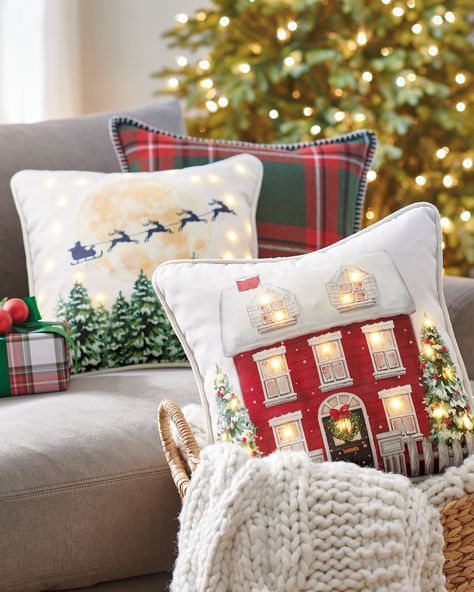 Diy christmas pillows