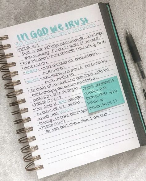 Bible Notes Ideas Notebooks Cover, Sadie Robertson Bible Notes, Christian Journal Ideas Aesthetic, Cute Devotional Notes, Pretty Bible Notes, Notebook Bible Journaling, Church Notes Journal Ideas, Bible Journaling Ideas Notebooks Layout, Bible Verses To Study