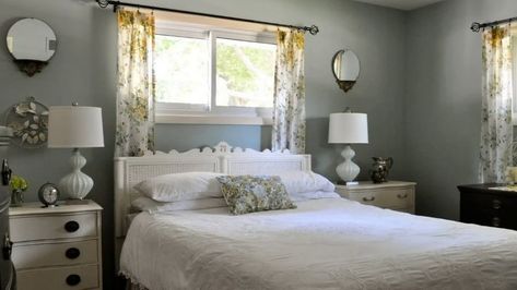 Small Bedroom Bed, Blue Bedroom Walls, Favorite Paint Colors, Cottage Bedroom, Romantic Bedroom, Bedroom Windows, Simple White, Curtains Bedroom, Cottage Homes