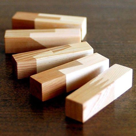 Japanese Joinery, Japanese Woodworking, Joinery Details, Woodworking Joinery, Wood Joints, Woodworking Joints, Learn Woodworking, Diy Holz, Wood Working Gifts