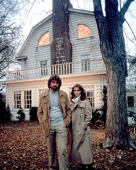 “GET OUT!” THE AMITYVILLE HORROR was first released #onthisday in 1979! Are you a fan of the original AMITYVILLE HORROR? Do you remember the first time you saw it?? The Amityville Horror 1979, The Amityville Horror, Horror Movie Scenes, James Brolin, Amityville Horror, George Rr Martin, Movie Locations, 80s Horror, Haunted Dolls