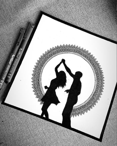 Cute Couple Drawings Mandala, Mandala Art Couple Drawing, Couple Mandala Art Easy, Couple Pencil Art, Mandala Couple Drawing, Couple Doodle Art, Couples Mandala, Couple Easy Drawing, Couple Drawing Easy