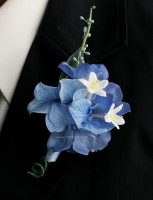 blue-hydrangeas-and-stephanotises-collection-hydrangea-boutonniere Hydrangea Corsage, Hydrangea Boutonniere, Blue Boutonniere, Groomsmen Boutonniere, Hydrangeas Wedding, Lapel Flower, Blue Wedding Flowers, Prom Flowers, Boutonniere Wedding