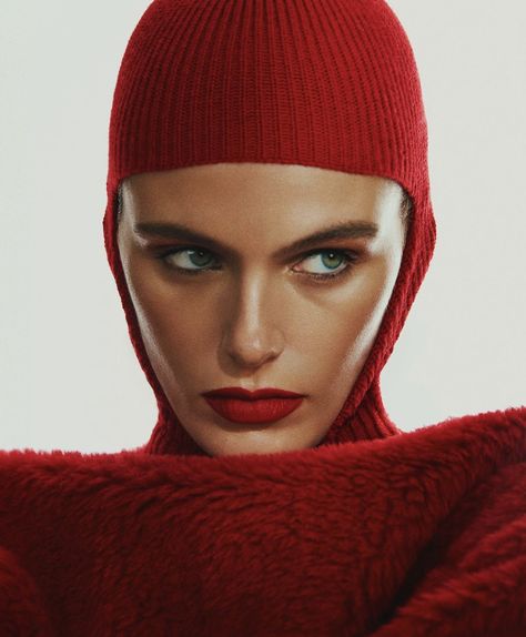 Red Balaclava, Balaclava Fashion, Magnum Opus, Model Aesthetic, Beauty Shoot, Photoshoot Concept, Makeup Photography, Winter Aesthetic, Female Poses