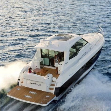 Small Yacht Boat, Mini Yacht, Yacht Aesthetic, Yatch Boat, Small Yachts, Cruiser Boat, Dream Boat, Motor Boat, Yacht Interior