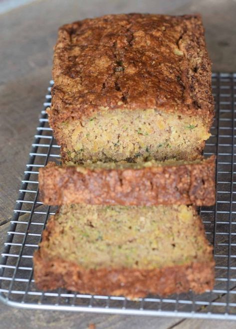 My favorite piece of Pineapple Zucchini Bread is always the end piece. It's tender on the inside with a slight crunch at first bite while still being a little chewy-in a good way! I also love to toast it and spread cream cheese on it for breakfast or an afternoon snack. Breakfast With Cream Cheese, Pineapple Zucchini Bread, Zucchini Pineapple Bread, Zucchini Pineapple, Recipe With Pineapple, Healthy Zucchini Bread, Blueberry Zucchini, Garden Zucchini, Zucchini Recipes Dessert