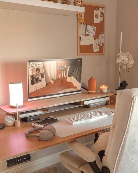 desk setup • Instagram Work Office Ideas, Office Aesthetic, Desk Layout, Cozy Home Office, Dream Apartment Decor, Office Guest Room, Desk Areas, Gaming Room Setup, Amazon Storefront