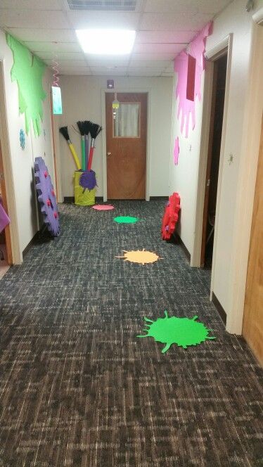 Maker Fun Factory VBS. Hallway decorations. Art Vbs Theme, Spark Vbs 2022 Decorations, What A Mess Vbs Decorations, What A Mess Vbs Ideas, What A Mess Vbs, What A Mess Vbs Decor, Vbs Decorations, Maker Fun Factory Vbs 2017, Maker Fun Factory Vbs