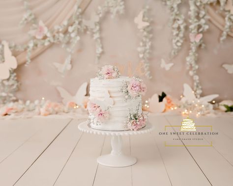 Fairy First Birthday Cake Smash, Cake Smash Themes Girl, Butterfly Birthday Photoshoot, Butterfly First Birthday Photoshoot, Garden Cake Smash, Fairy Garden Cake Smash, Butterfly Smash Cake First Birthdays, Butterfly Themed Cake Smash, Fairy Cake Smash