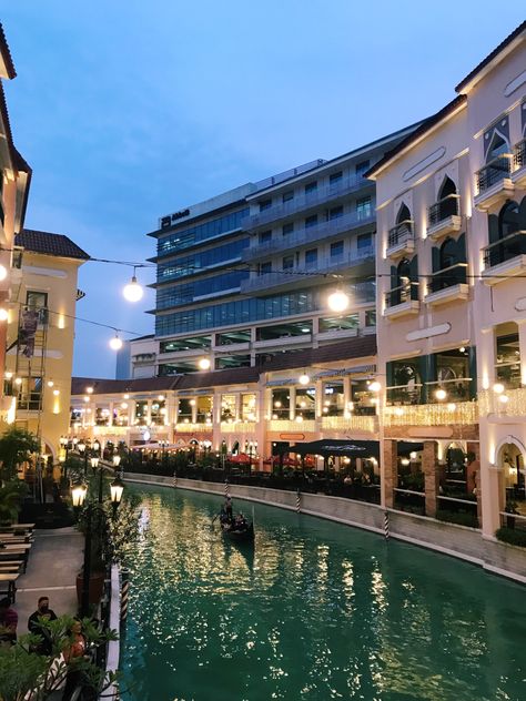 Venice Grand Canal Mall Taguig Venice Grand Canal Taguig, Venice Grand Canal Mall, Hijabi Aesthetic, Grand Canal, Venice, House Styles, Quick Saves