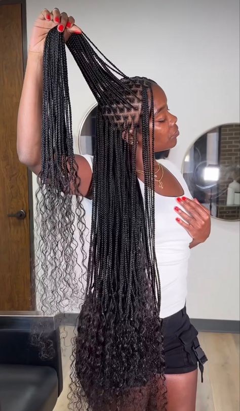 Small Knotless, Braided Hairstyles For Black Women Cornrows, Big Box Braids Hairstyles, Feed In Braids Hairstyles, Goddess Braids Hairstyles, Box Braids Hairstyles For Black Women, Braids Hairstyles Pictures, Texas Roadhouse, Braided Cornrow Hairstyles