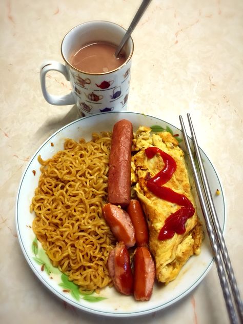 Fried noodles with Scrambled egg Egg Fried Noodles, Fried Noodles With Chicken, Noodles With Chicken, Fried Noodles, Scrambled Egg, Sausage And Egg, Scrambled Eggs, Fried Egg, Noodles