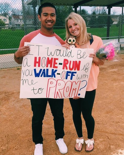 My Scavenger Hunt promposal (owls, Indiana, flowers, baseball, and McDonalds) Indiana Flowers, Softball Promposal, Baseball Proposal, Baseball Promposal, Girl Ask Guy, Asking To Homecoming, Sadies Proposal, Creative Prom Proposal Ideas, Prom Posals