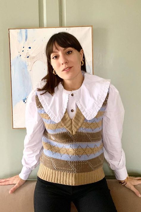 Everyone Is Asking Me Where My Ruffled-Collar Blouse Is From | Who What Wear UK Collar Outfits, Ruffle Collar Shirt, Ruffle Collar Blouse, Wife Style, Classic White Shirt, Big Collar, Zara Blouse, Whimsical Fashion, Ruffled Collar