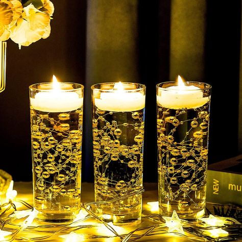 Candle Water Centerpiece, Pearl Garland Wedding, Floating Vase, Water Centerpieces, Floating Candle Vase, Wedding Table Garland, Theme Carnaval, Centerpiece Party, Pearl Candle