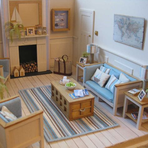 Little-Bits-Pieces-By-Julie-Miniature-Dollhouse-Beach-House Dollhouse Modern, Nautical Ideas, Doll Diorama, Beach Theme Living Room, Dollhouse Living Room, Beach House Living Room, Miniature Dollhouse Furniture, Dollhouse Projects, Dollhouse Ideas