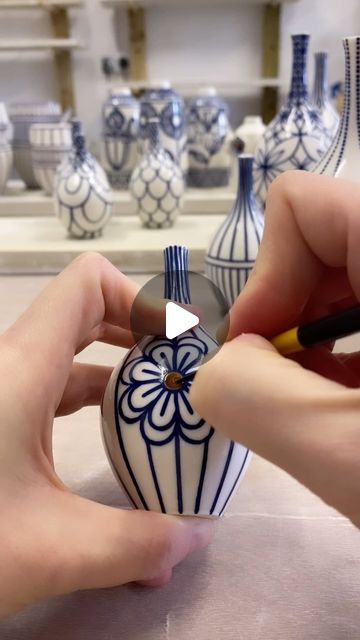 Rhian Malin on Instagram: "I’ve been handpainting gold lustre on my pots today ahead of @ceramicartlondon… broken up nicely with a lovely cuppa with my pottery mum @leylafolwellceramics ☺️  Ceramic Art London is just over one week away: ⏰ 19-21 April 2024 📍Kensington Olympia West 🎟️ Tickets via www.ceramicartlondon.com  #ceramicartlondon #ceramicsrtlondon2024 #wip #gold #goldluster #artist #art #craft #painting #comtemporaryceramics #ceramicart #blueandwhite #goldlustre #britishceramics #studioceramics #studiopottery #porcelain #ceramics #pottery #thrownporcelain #handthrown #handpainted #wheelthrown #keramik #makersgonnamake #makersmovement  #ornament" Broken China Crafts, Painting Porcelain, Craft Painting, Painted Plates, China Painting, Porcelain Art, Ceramics Pottery, Step Drawing, April 2024