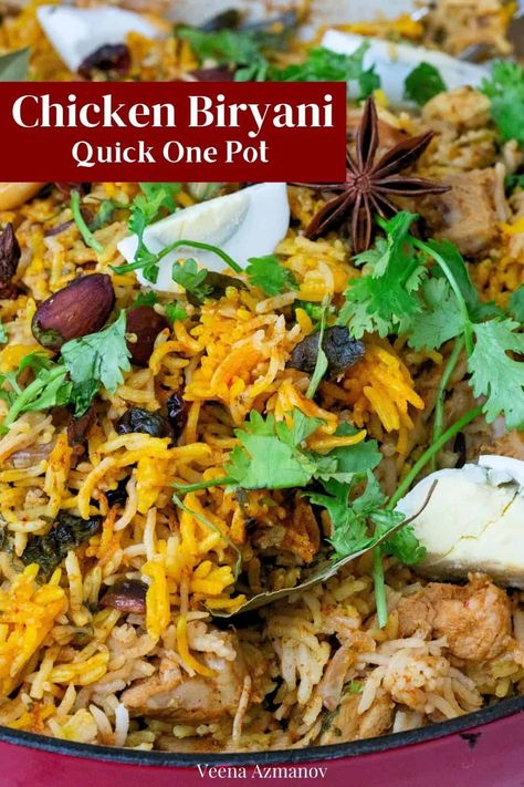 Discover the ultimate weeknight dinner solution with this Quick & Easy One Pot Chicken Biryani recipe! Packed with fragrant spices, tender chicken, and fluffy basmati rice, this delicious dish is cooked all in one pot, making clean-up a breeze. Perfect for busy schedules without sacrificing flavor. Indian Chicken Biryani Recipe, One Pot Chicken Biryani, Chicken With Basmati Rice, Pakistani Biryani, Chicken Basmati Rice, Chicken Biryani Recipes, Easy Chicken Breyani Recipes, Biryani Recipe Easy, Briyani Receipes Rice