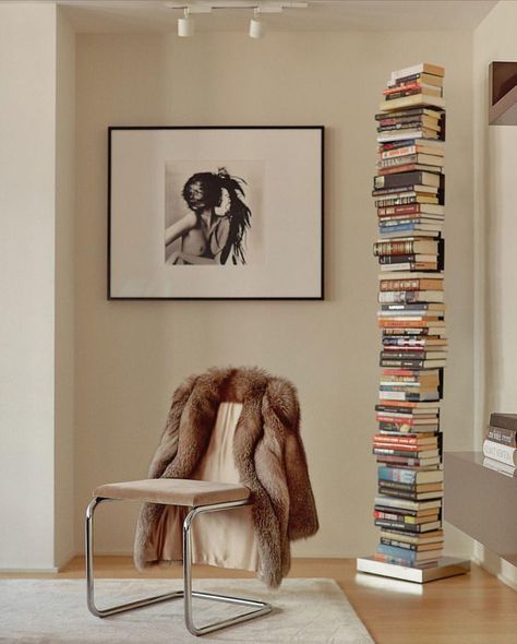 Sapien Bookcase, Soho Ny, Live Work Space, Irving Penn, Inspired Bedroom, Casa Country, Home Library Design, Feather Headdress, Book Stack