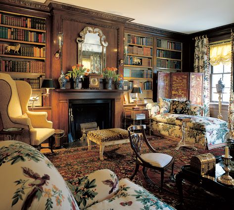 English Lifestyle, Open Concept Bathroom, American Cottage, Dining Room Library, Home Library Rooms, Library Living Room, Paneled Library, Glam Pad, English Country Style