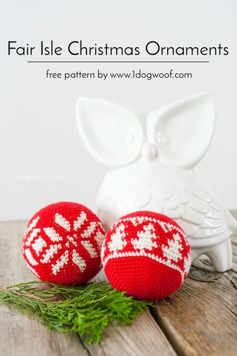 Crochet Winter Craft Fair Ideas, Fair Isle Christmas Decor, Crochet Bauble Pattern Free, Fair Isle Christmas, Fair Isle Crochet, Motif Fair Isle, Evergreen Christmas, Chirstmas Decor, Yarn Patterns