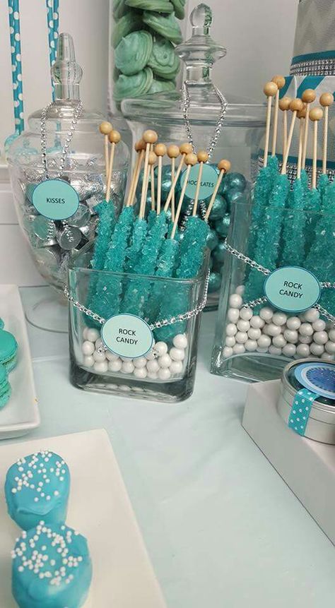 Teal Dessert Table Ideas, Teal And White Party Decorations, Tiffany And Co Bday Party, Tiffany Blue Dessert Table, Teal Party Food Ideas, Aqua Party Theme, Aqua Party Decorations, Teal Decorating Ideas Birthday Parties, Tiffany Blue Desserts