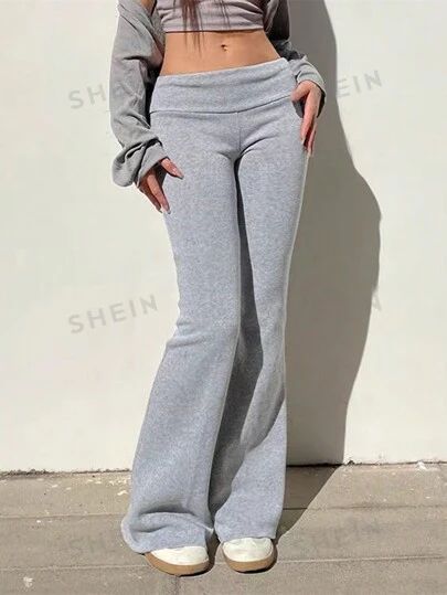 Flare Palazzo Pants, Grey Leggings Outfit, Womens Palazzo Pants, Pilates Clothes, Head Scarf Styles, Flared Leggings, Legging Outfits, High Waisted Flares, Grey Sweatpants