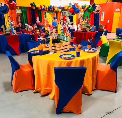 Sesame Street Gender Reveal, Sesame Street Party Backdrop Ideas, Sesame Street Balloon Centerpieces, Sesame Street Backdrop, Elmo Birthday Party Boy One Piece & Sets, Sesame Street Birthday Party Ideas Boy, Sonic Birthday Cake, Sonic Birthday, Party Themes For Boys