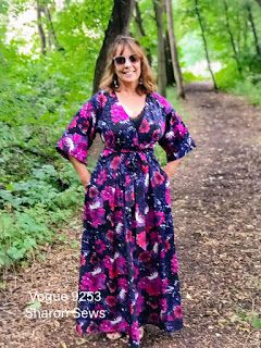 Sharon Sews wearing Vogue 9253 Floral Maxi Dress Floral Dress Patterns, Vogue 9253, Dress Sewing Patterns Free, Sewing Things, Deep V Dress, Vogue Dress, Pant Trends, Clothes Sewing, Vogue Patterns