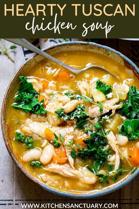 Tuscan Chicken Soup, Soup With Veggies, Chicken Soup Recipes Homemade, Tuscan Soup, Creamy Cauliflower Soup, Leftover Chicken Recipes, Italian Soup, Tuscan Chicken, Vegetable Carving