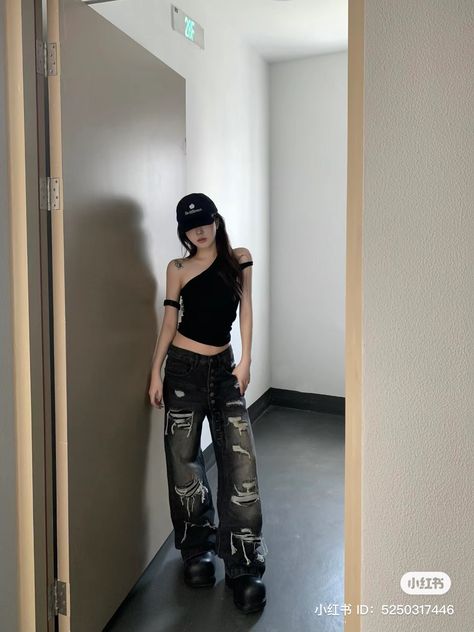 Keshi Concert Outfit Ideas, Keshi Concert Outfit, Keshi Concert, Hip Hop Concert Outfit, Acubi Outfits, Douyin Style, Hip Hop Dance Outfits, Ateez Concert, Outfit Planner