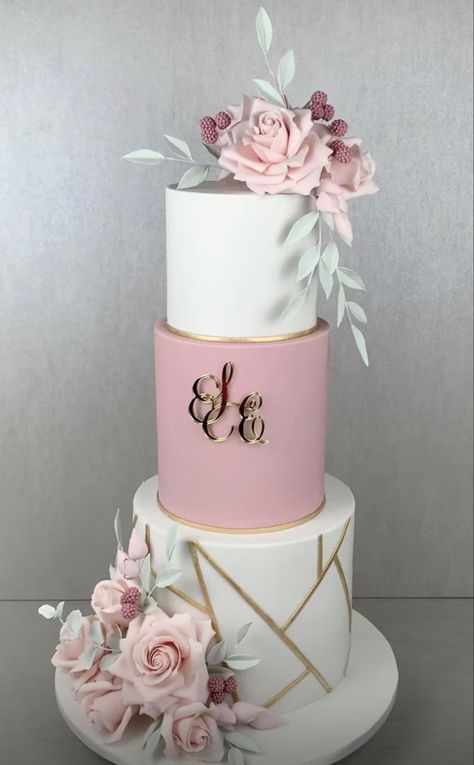 Cake Structure, Rose Gold Wedding Cakes, Rose Gold Cake, Sweet 16 Birthday Cake, Luxury Cake, Elegant Birthday Cakes, 16 Birthday Cake, Dream Wedding Cake, Pink Wedding Cake