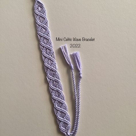 Bracelet Patterns Macrame, Lemon Bracelet Pattern, Gradient Friendship Bracelet, Zelda Friendship Bracelet Pattern, Celtic Friendship Bracelet Pattern, Coquette Friendship Bracelet, Bracelet Patterns Normal, Big Bracelet Patterns, Macrame Bracelets Patterns