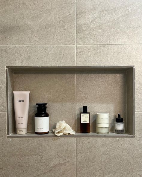 Niches Design Wall Bathroom, Niche Design Wall Bathroom, Niches Design Wall, Toilet Niche, Bathroom Niche Ideas, Niche Bathroom, Modern Wall Niche, Modern Main Gate Designs, Wall Niches