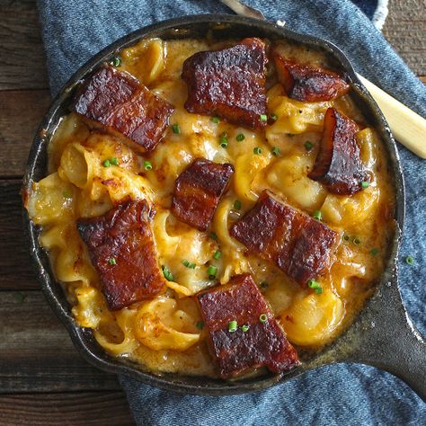 Pork Belly Mac and Cheese - The Food in My Beard Gf Mac And Cheese, Pork N Beans, Creamy Mac And Cheese, Bbq Sauce Homemade, Homemade Bbq, Mac And Cheese Recipe, Mac N Cheese Recipe, Creamy Pasta, Mac N Cheese